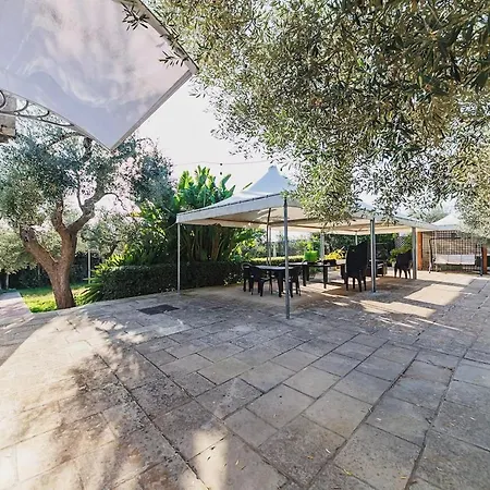 Gli Ulivi Holiday home *